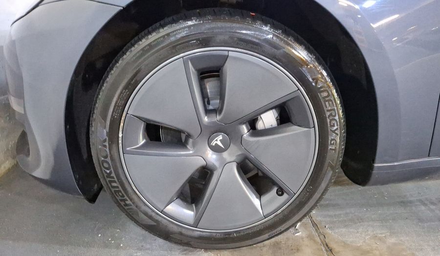Tesla Model 3 BEV 50KWH STANDARD RANGE PLUS AUTO Sedan 2023