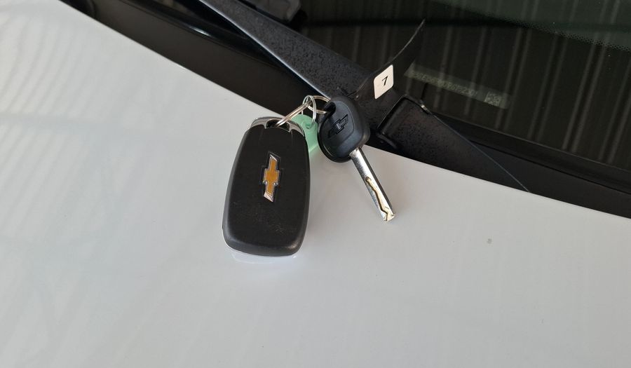 Chevrolet Onix + 1.2 LT TECH Sedan 2023