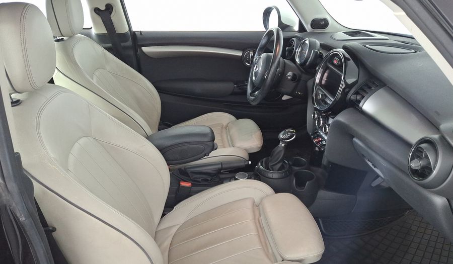 Mini Cooper 1.5 COOPER PEPPER AT Hatchback 2016
