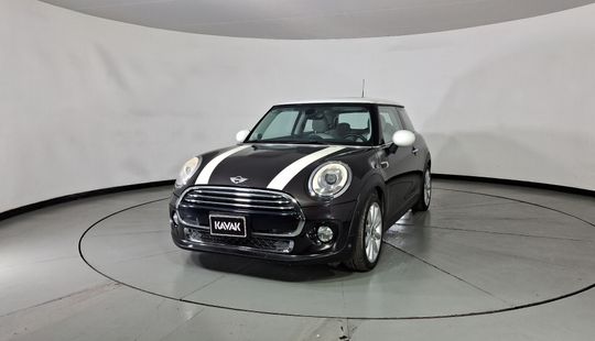 Mini • Cooper
