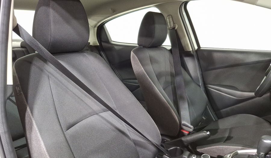 Mazda 2 1.5 I SEDAN AUTO Sedan 2026