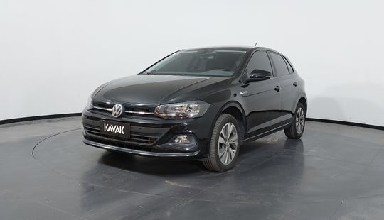Volkswagen • Polo