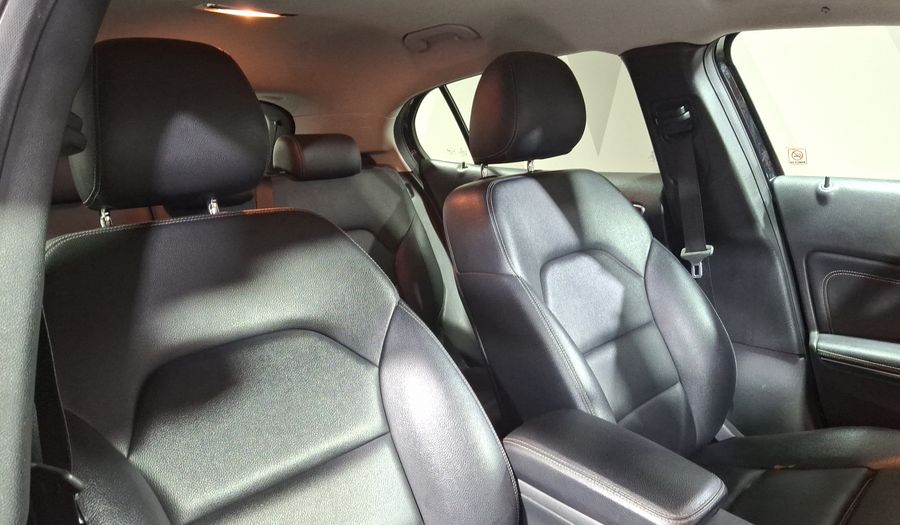 Mercedes Benz Clase Gla 1.6 GLA 200 CGI SPORT Suv 2017