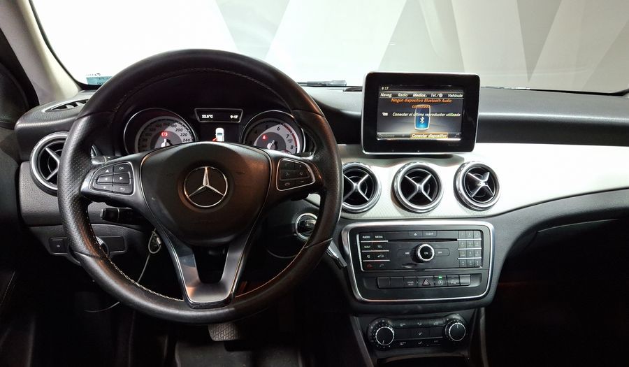 Mercedes Benz Clase Gla 1.6 GLA 200 CGI SPORT Suv 2017