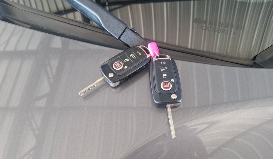 Fiat Toro 1.8 FREEDOM AUTO Pickup 2020