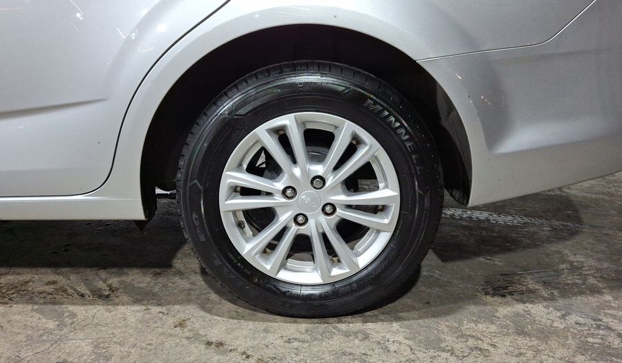 Chevrolet Sonic 1.6 MT D LT Sedan 2017