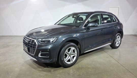 Audi • Q5
