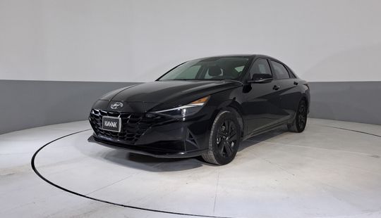 Hyundai • Elantra