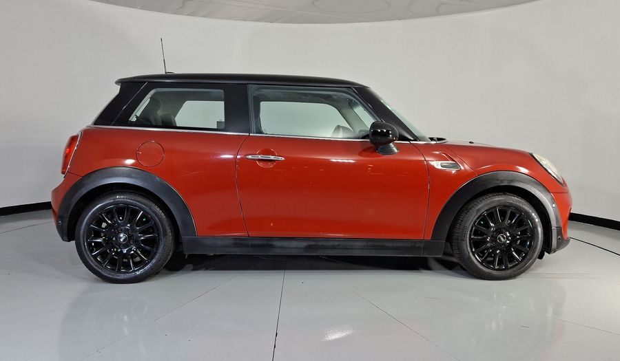 Mini Cooper 1.5 COOPER PEPPER AT Hatchback 2017
