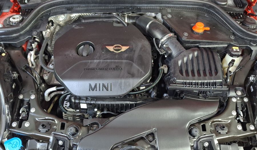Mini Cooper 1.5 COOPER PEPPER AT Hatchback 2017