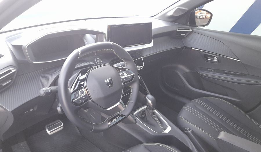 Peugeot 208 1.0 T200 GT CVT Hatchback 2025