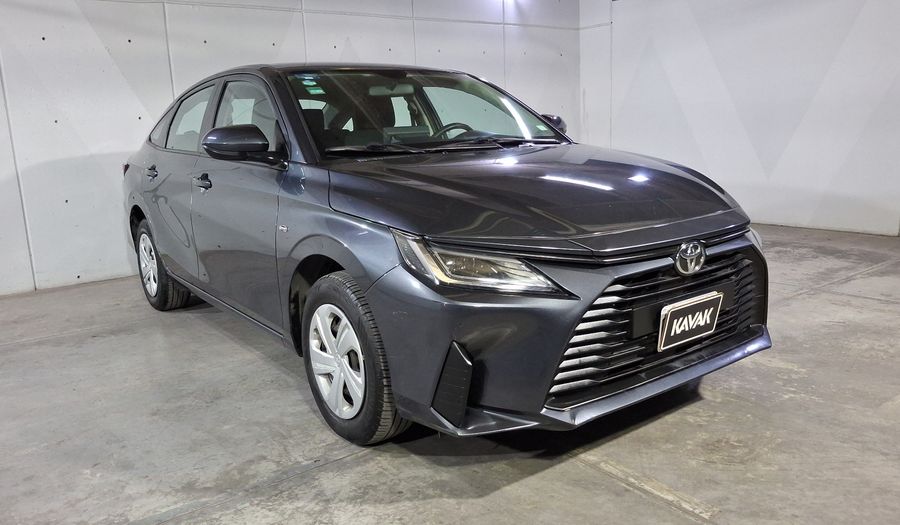 Toyota Yaris 1.5 BASE CVT Sedan 2023