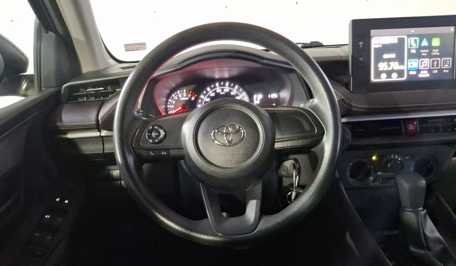 Toyota Yaris 1.5 BASE CVT Sedan 2023