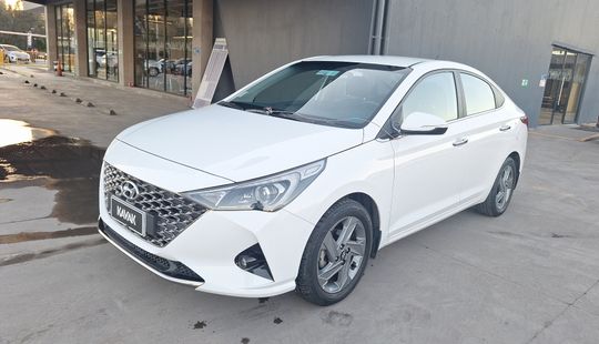 Hyundai • Accent