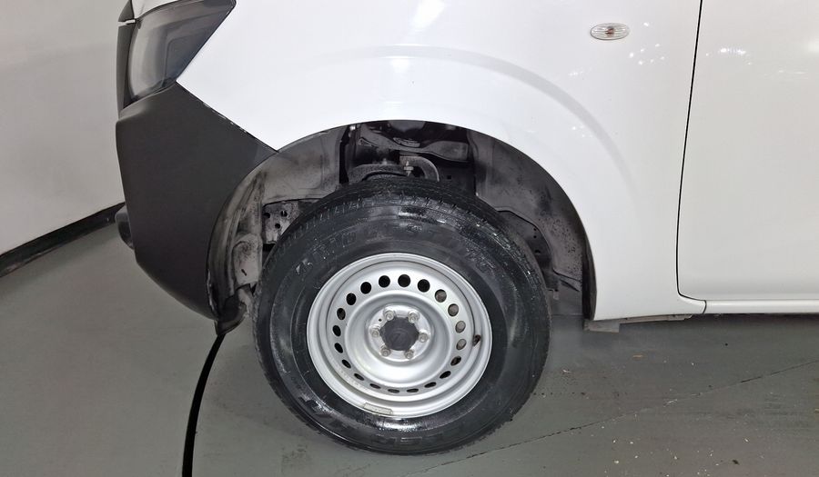 Nissan Np300 2.5 NP300 CHASIS CABINA AC Pickup 2022