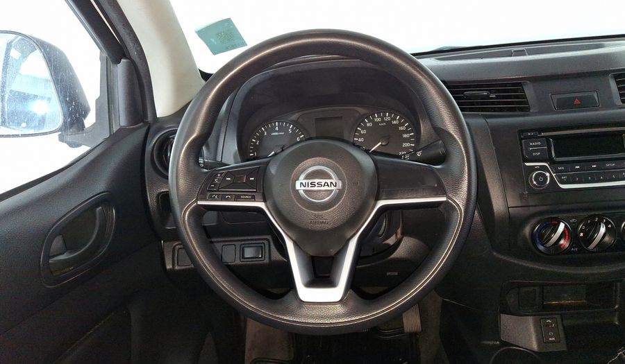 Nissan Np300 2.5 NP300 CHASIS CABINA AC Pickup 2022