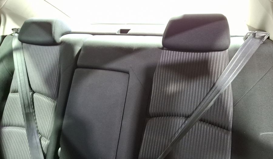 Mazda 3 2.0 SEDAN I TOURING TA Sedan 2015