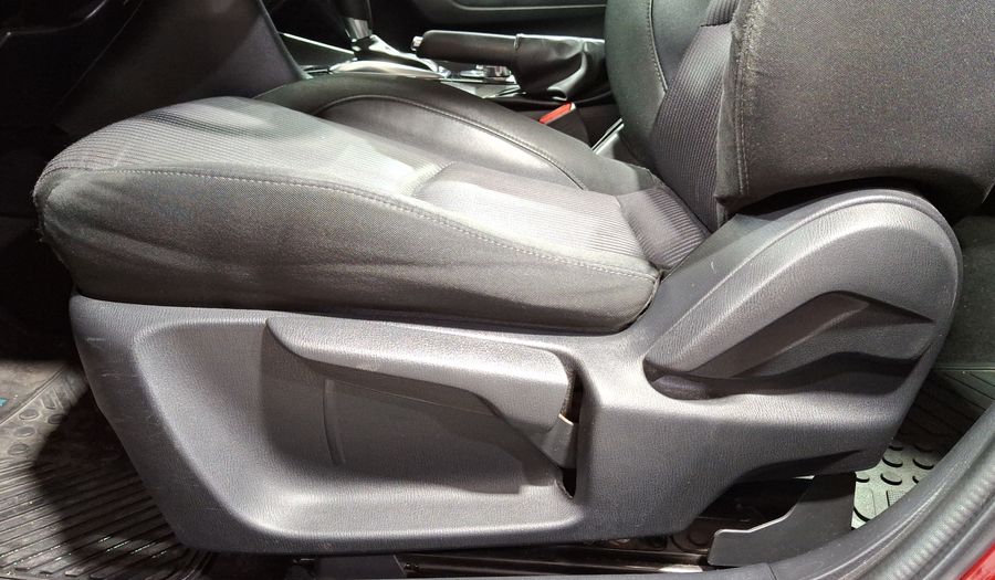 Mazda 3 2.0 SEDAN I TOURING TA Sedan 2015