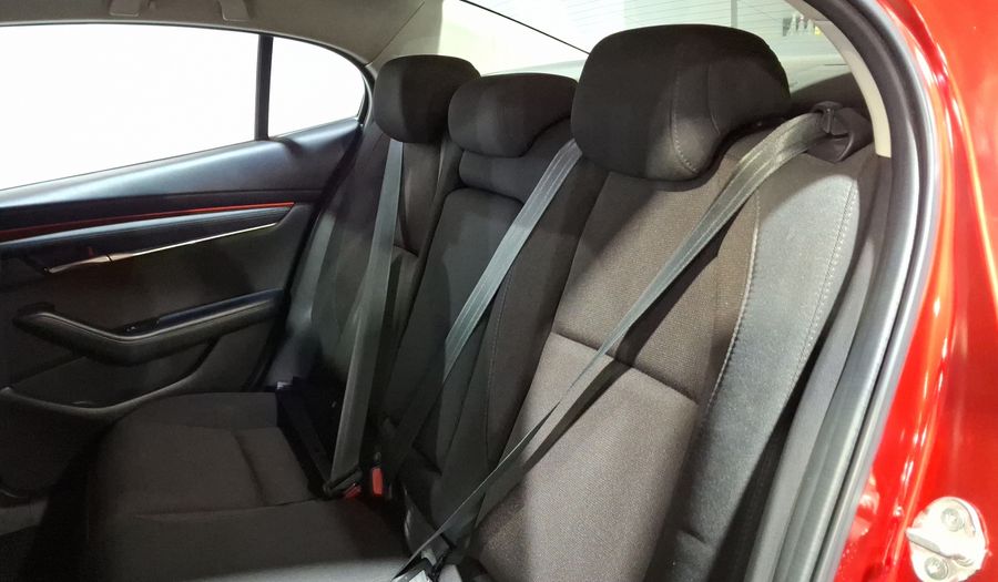 Mazda 3 2.0 MHEV I SPORT AUTO Sedan 2023