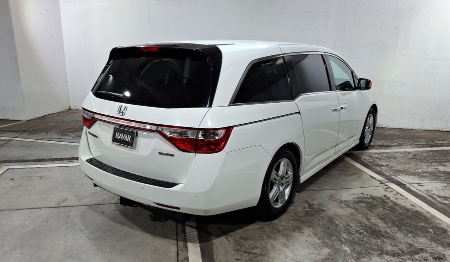 Honda Odyssey 3.5 TOURING AT Minivan 2011