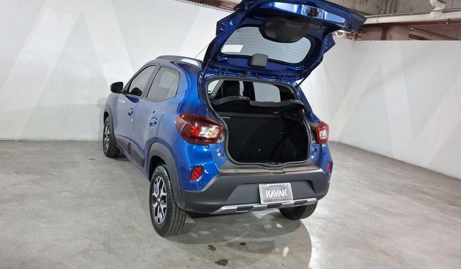 Renault Kwid 1.0 OUTSIDER Hatchback 2024