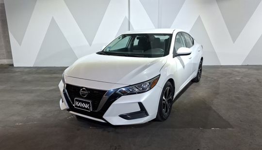 Nissan • Sentra