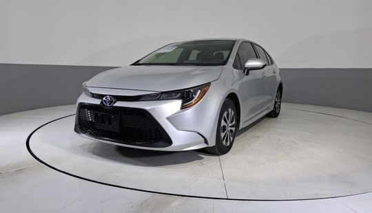 Toyota • Corolla