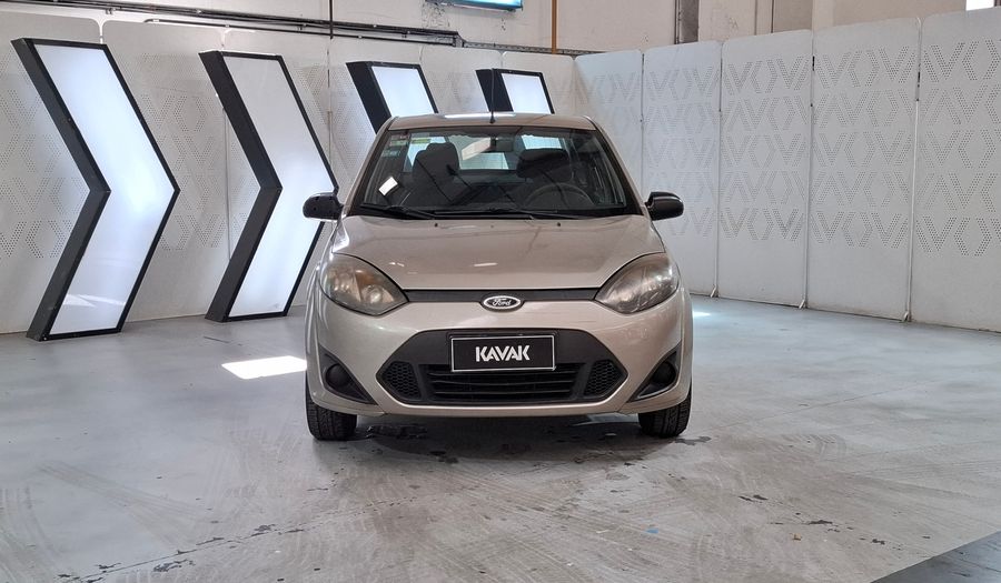 Ford Fiesta FIESTAMAX 1.6 AMBIENTE MP3 AUTO Sedan 2011
