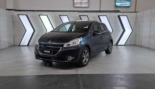 Peugeot • 208