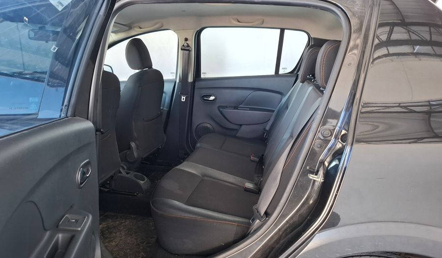 Renault Sandero Stepway 1.6 STEPWAY VOLCOM Hatchback 2019