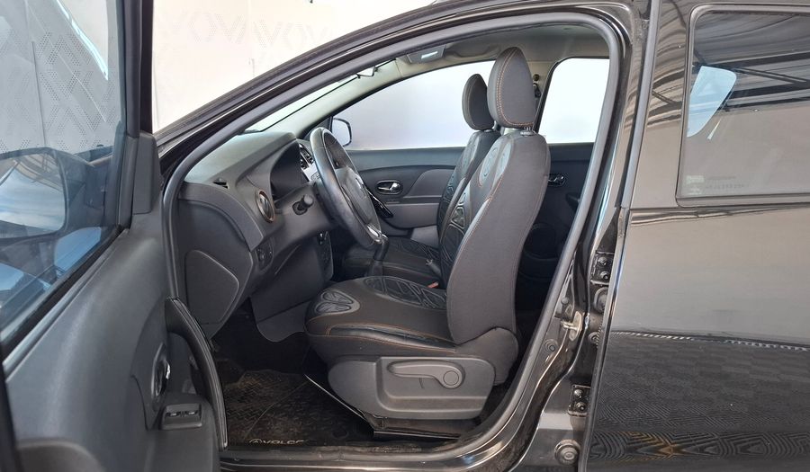 Renault Sandero Stepway 1.6 STEPWAY VOLCOM Hatchback 2019