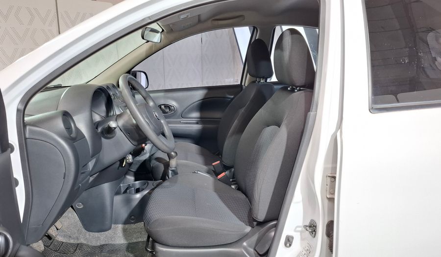 Nissan March 1.6 ACTIVE Hatchback 2016