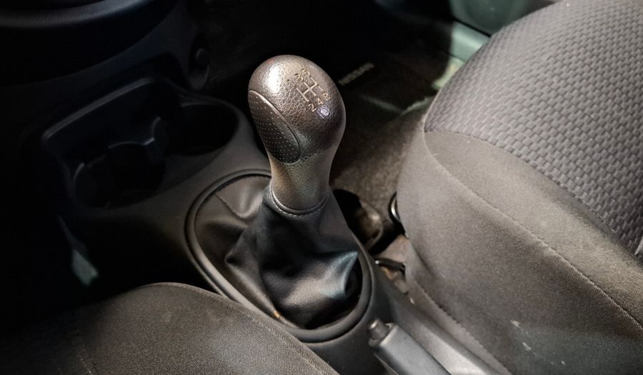 Nissan March 1.6 ACTIVE Hatchback 2016