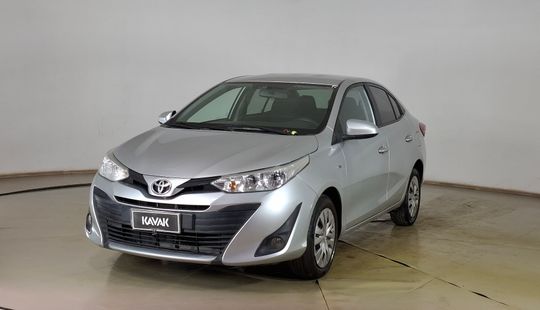 Toyota • Yaris