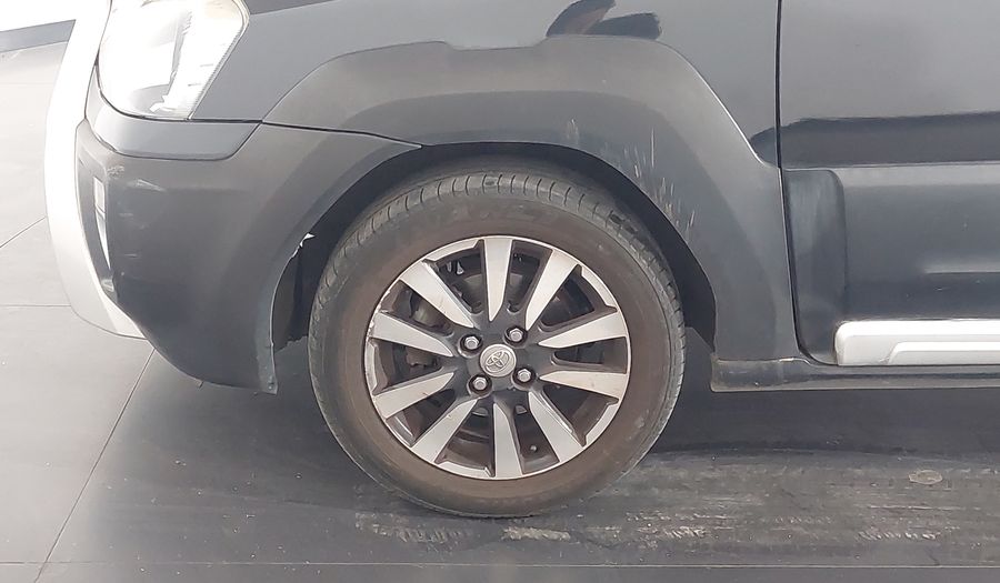 Toyota Etios 1.5 T-FLEX CROSS Hatchback 2014