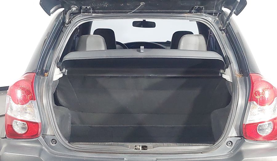 Toyota Etios 1.5 T-FLEX CROSS Hatchback 2014