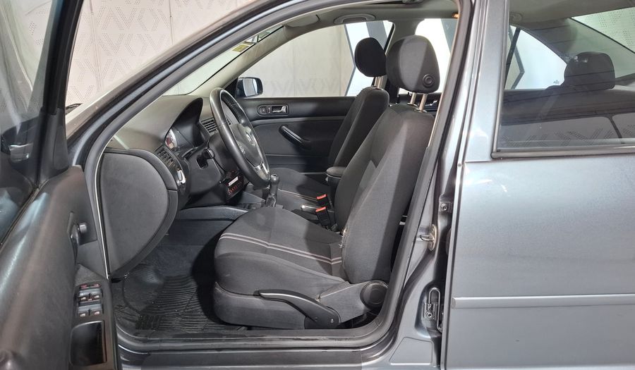 Volkswagen Bora 2.0 TRENDLINE Sedan 2014