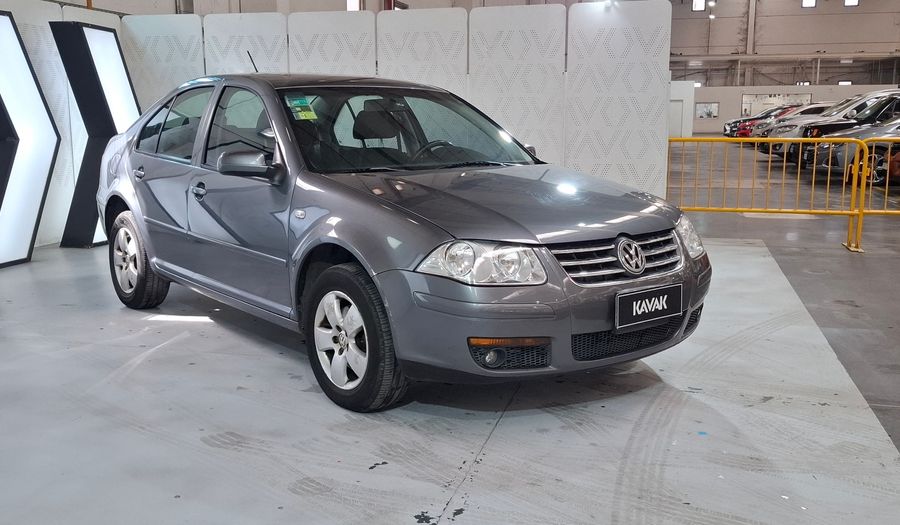 Volkswagen Bora 2.0 TRENDLINE Sedan 2014