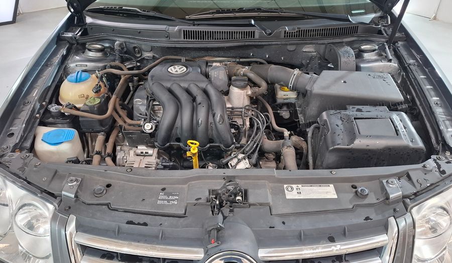 Volkswagen Bora 2.0 TRENDLINE Sedan 2014