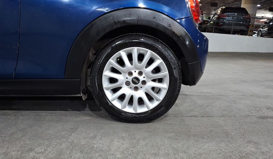 Mini Cooper 1.5 COOPER CHILI AT Hatchback 2016