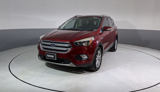 Ford • Escape