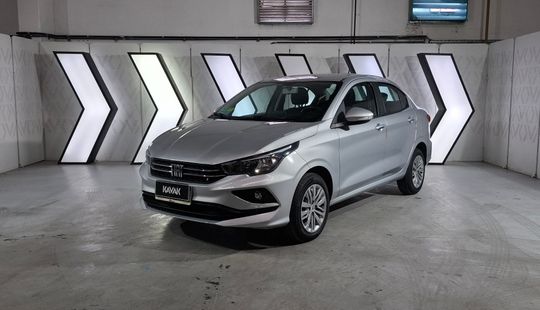 Fiat • Cronos