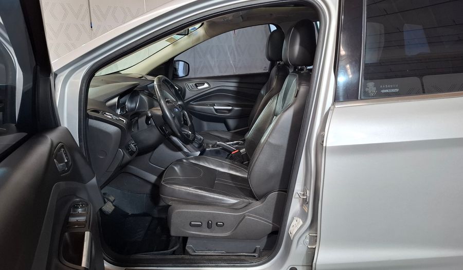 Ford Kuga 2.0 TITANIUM 4WD AUTO Suv 2016