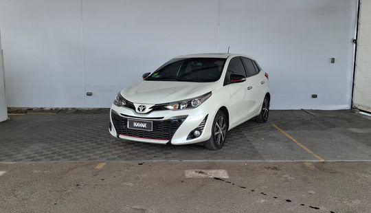 Toyota • Yaris