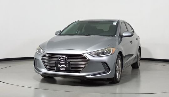 Hyundai • Elantra