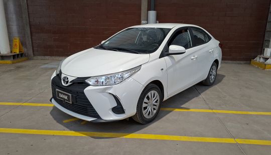 Toyota • Yaris