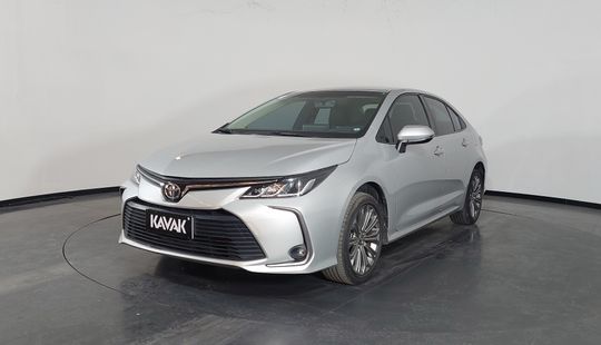 Toyota • Corolla