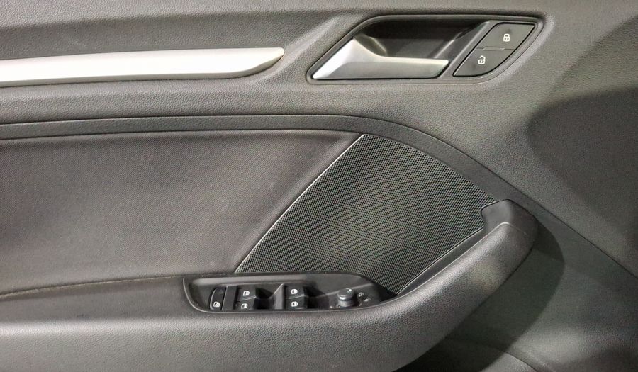 Audi A3 1.8 TFSI AMBIENTE S TRONIC Sedan 2015