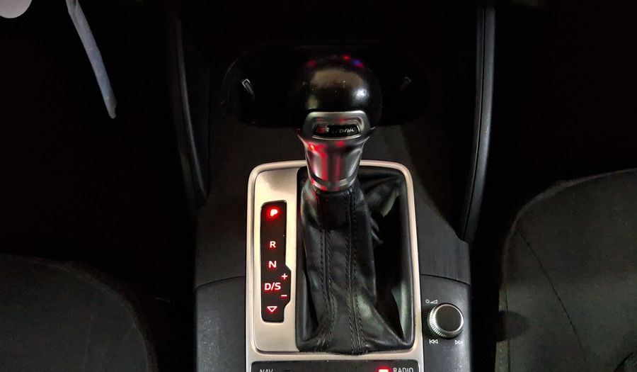 Audi A3 1.8 TFSI AMBIENTE S TRONIC Sedan 2015