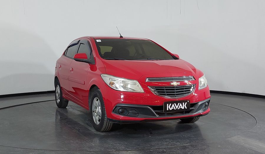 Chevrolet Onix 1.0 SPE/4 LT Hatchback 2013